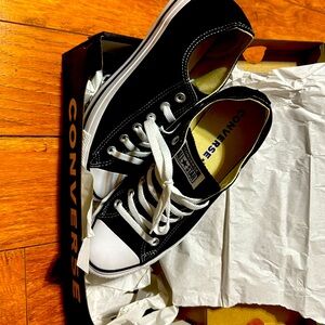 Brand New Converse Black
